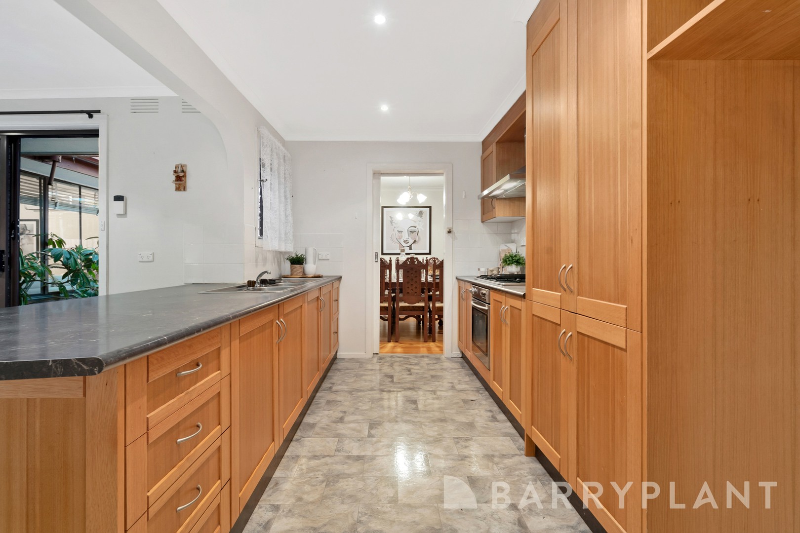 24 Taunton Drive, Bundoora, VIC 3083, Bundoora - Thumbnail 4