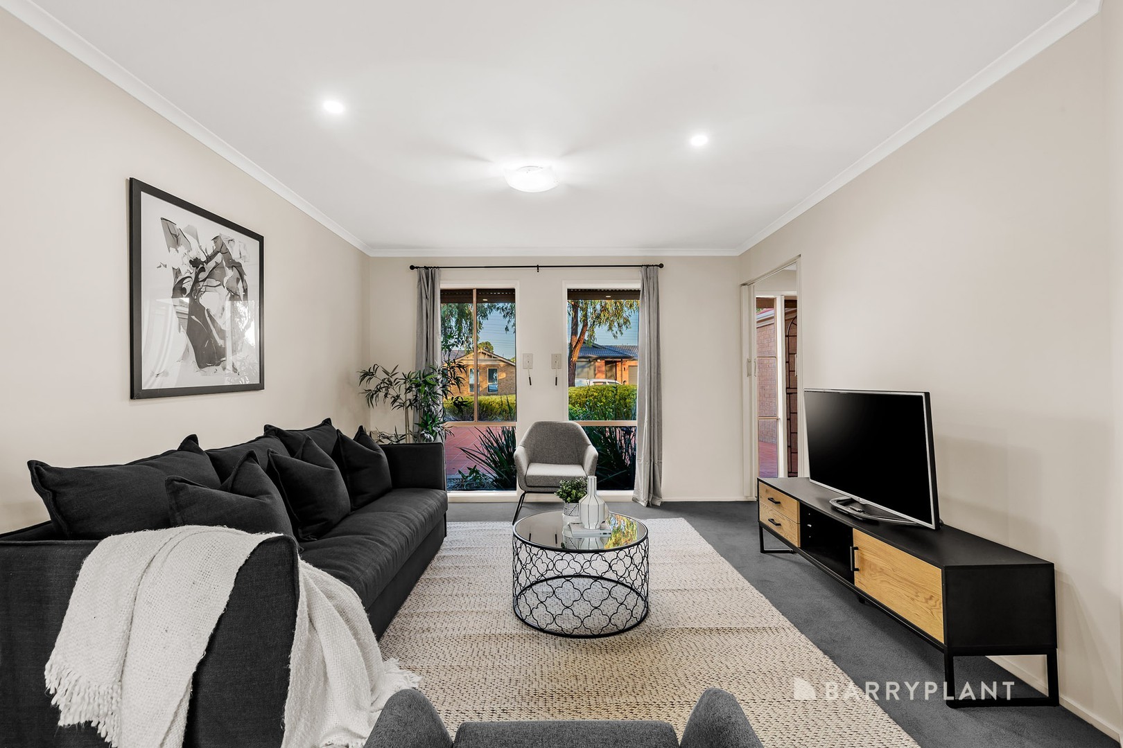 24 The Seekers Crescent, Mill Park, VIC 3082, Mill Park - Thumbnail 2