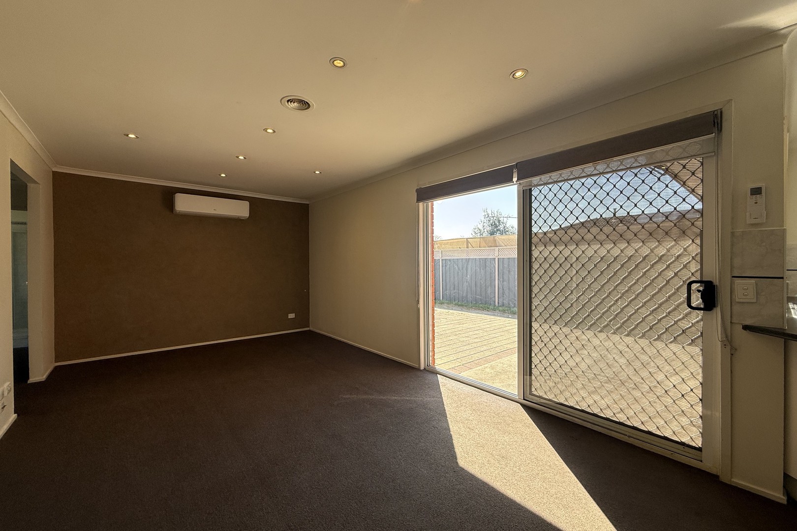 24 Timele Drive, Hillside, VIC 3037 - Thumbnail 2 - 22/09/2026