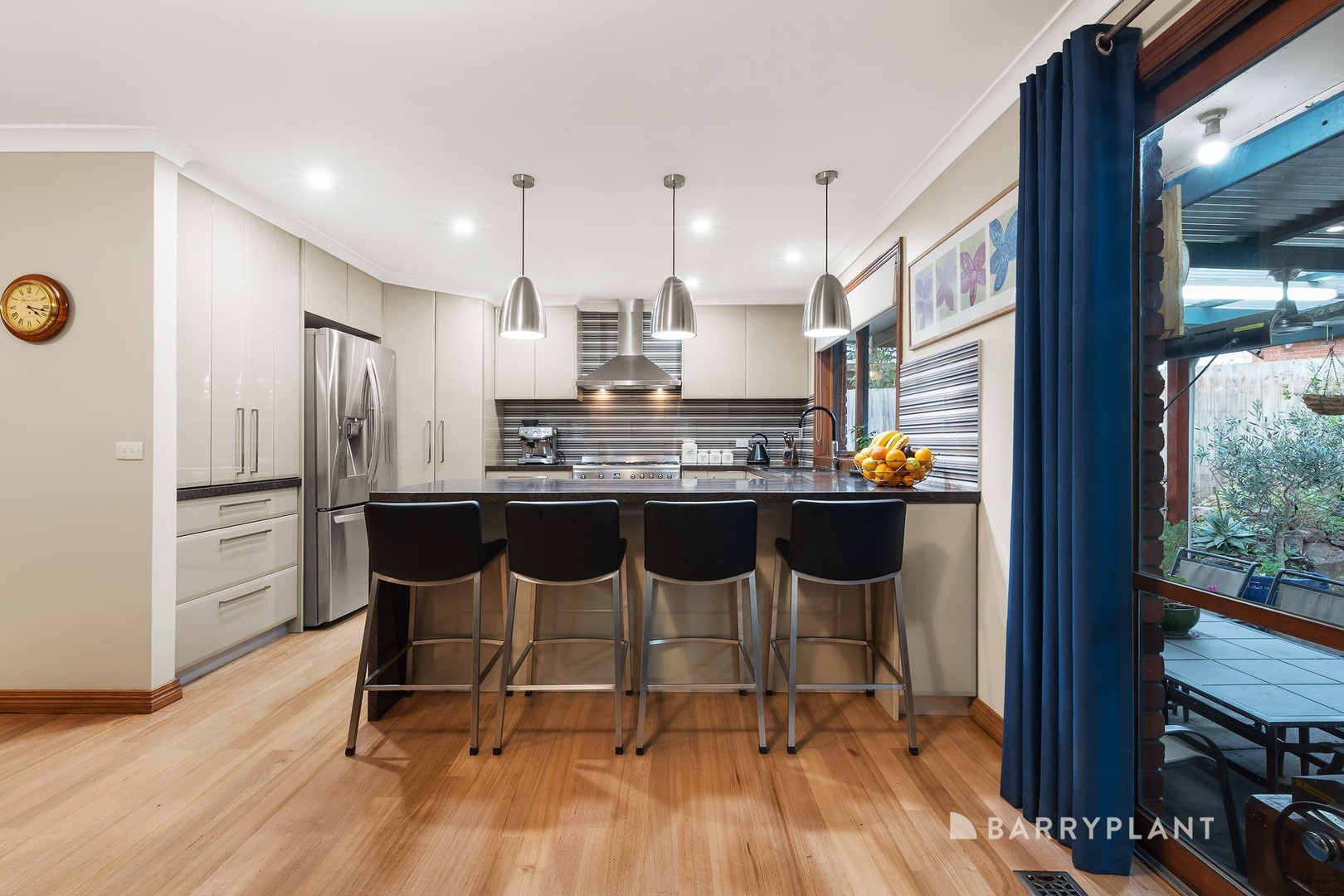 24 Tintern Crescent, Wantirna South, VIC 3152, Wantirna South - Thumbnail 3