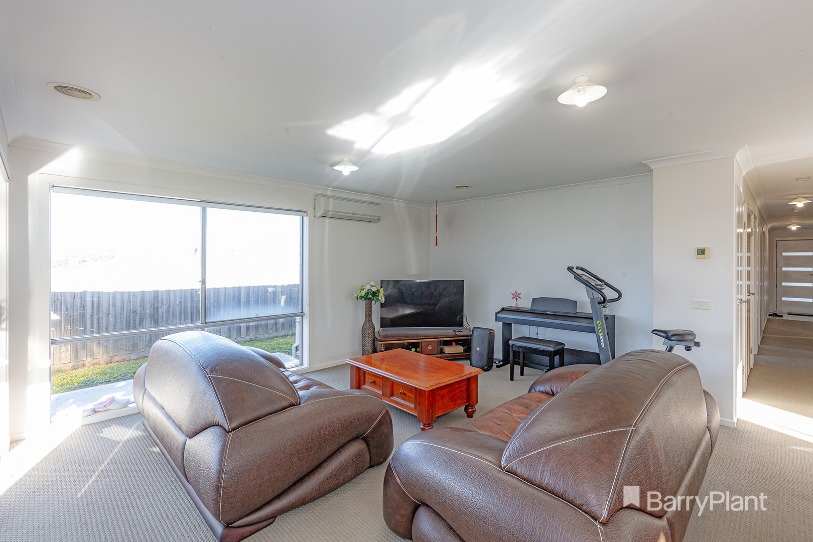 24 Todman Street, Drouin, VIC 3818, Drouin - Thumbnail 4