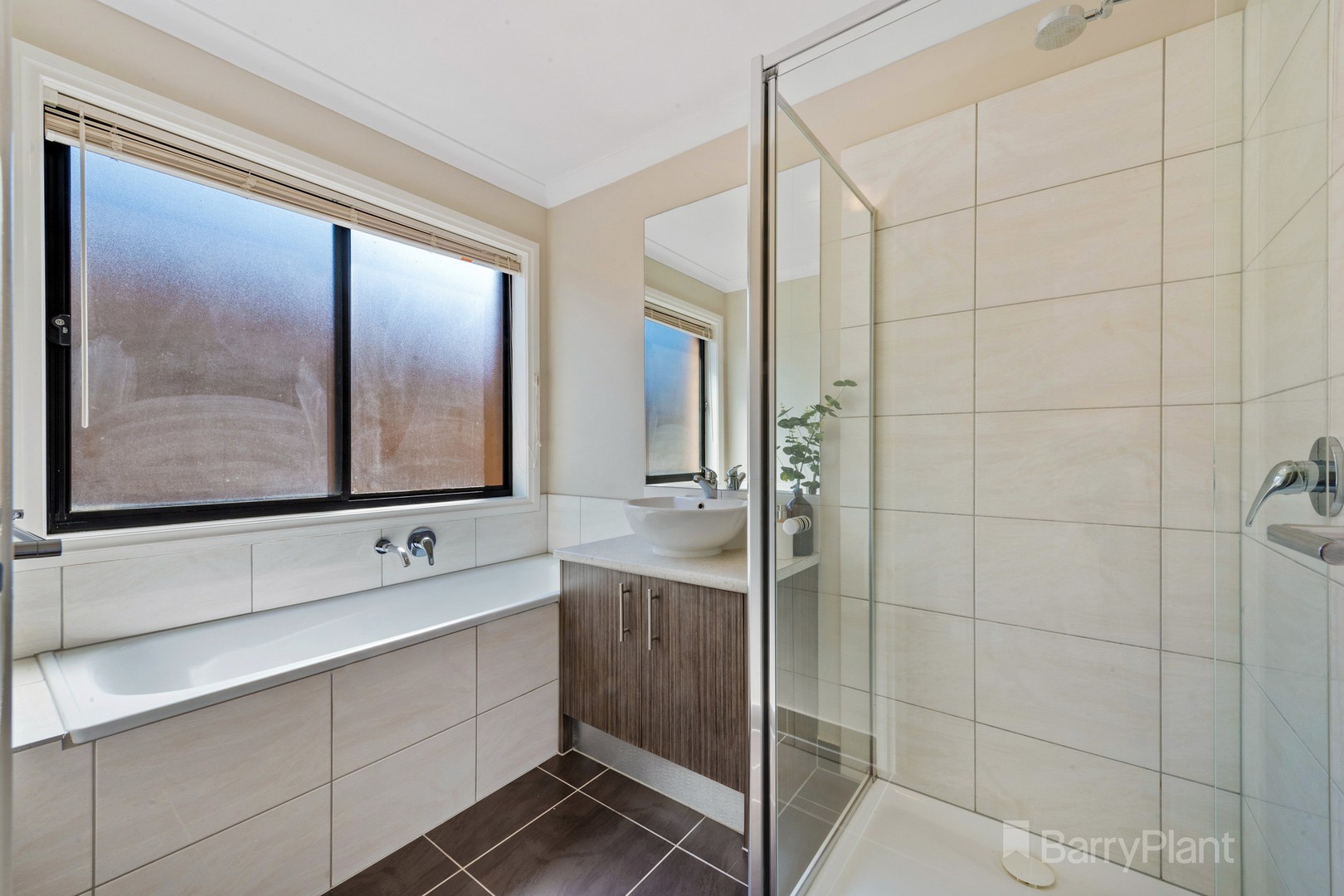 24 Toolern Waters Drive, Weir Views, VIC 3338, Weir Views - Thumbnail 6