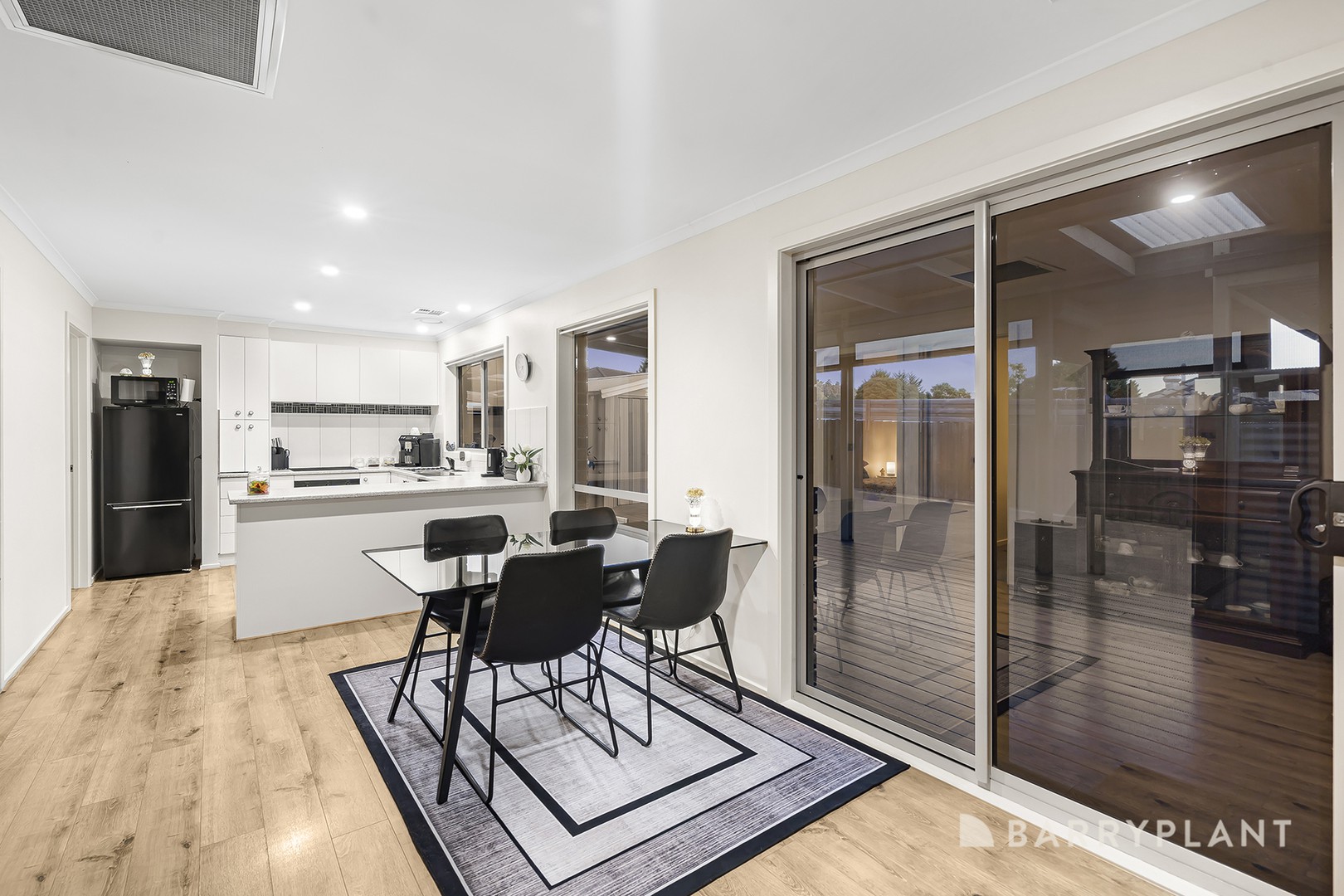 24 Trafalgar Crescent, Lilydale, VIC 3140, Lilydale - Thumbnail 3