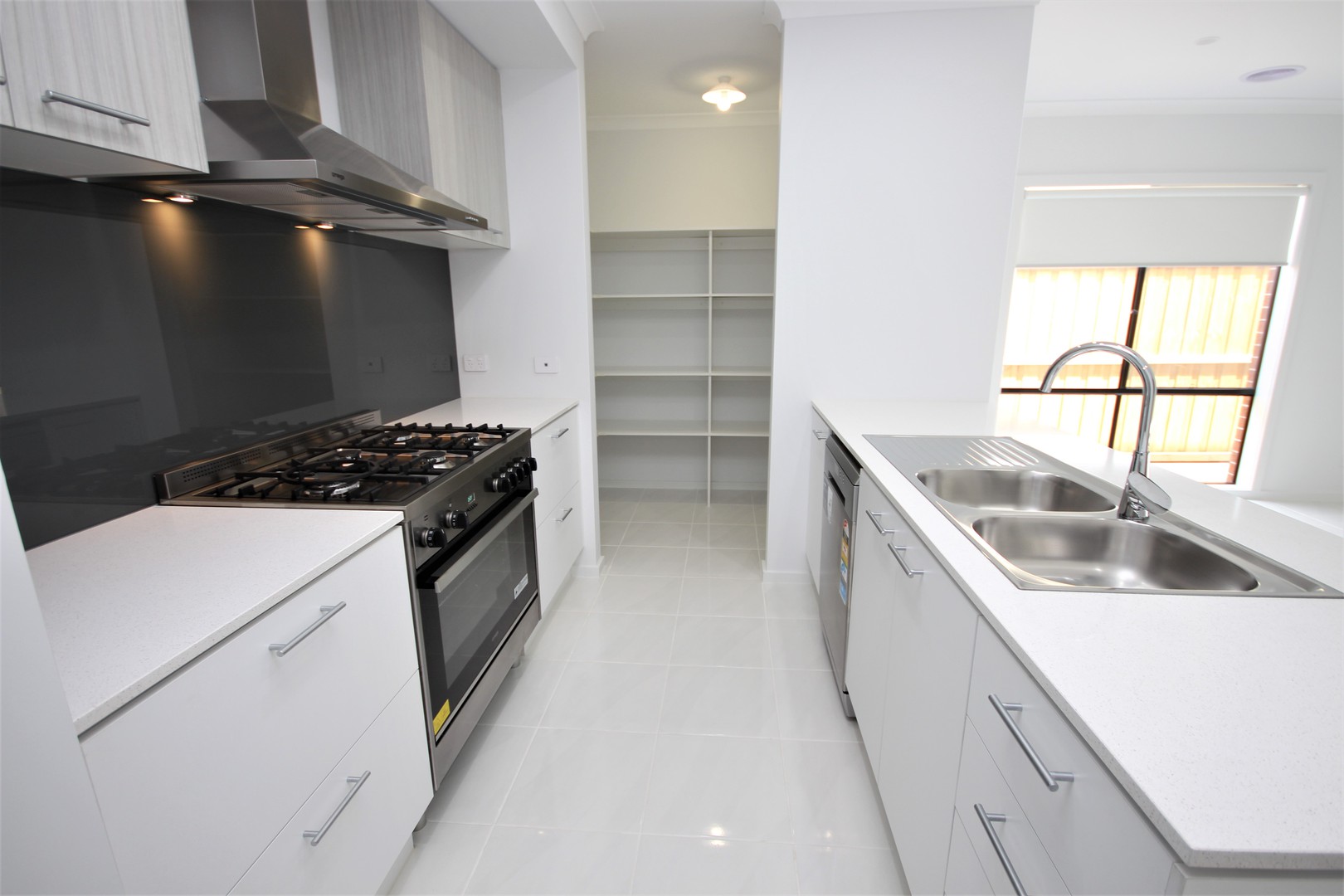 24 Trent Crescent, Charlemont, VIC 3217, Charlemont - Thumbnail 2