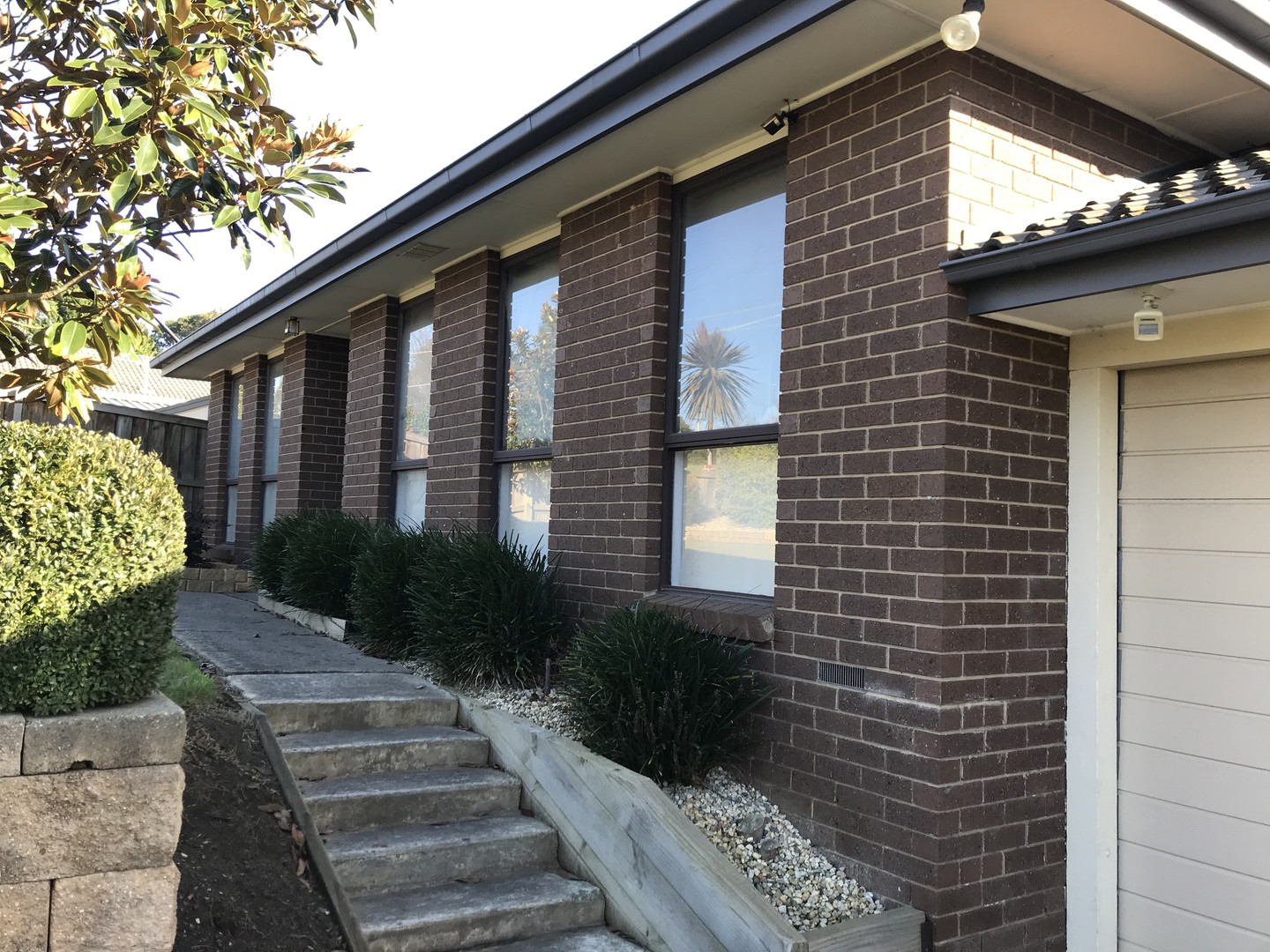 24 View StreetWoori Yallock, VIC 3139  - Leased, Woori Yallock - Thumbnail 2