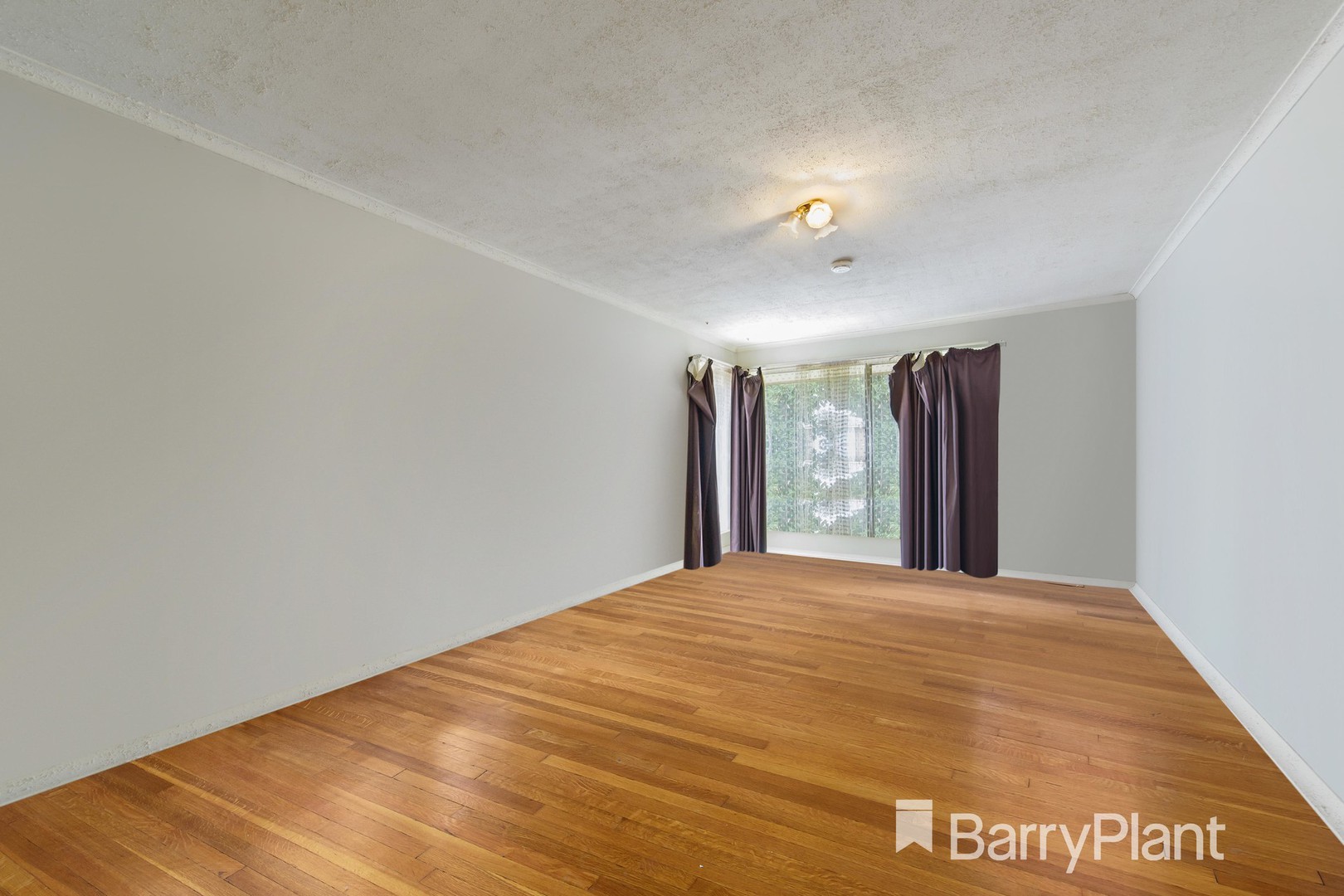 24 Vista Drive, Melton, VIC 3337, Melton - Thumbnail 4