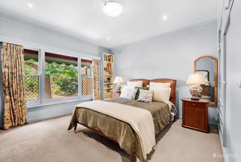 24 Waiora Road, Rosanna, VIC 3084, Rosanna - Thumbnail 6