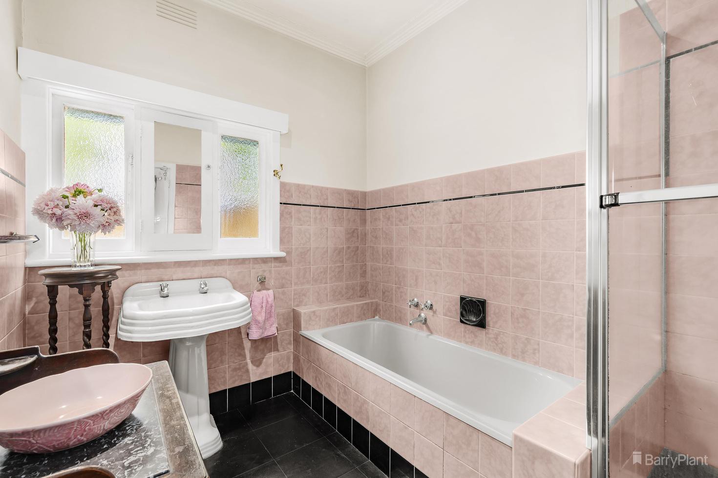 24 Waiora Road, Rosanna, VIC 3084, Rosanna - Thumbnail 8