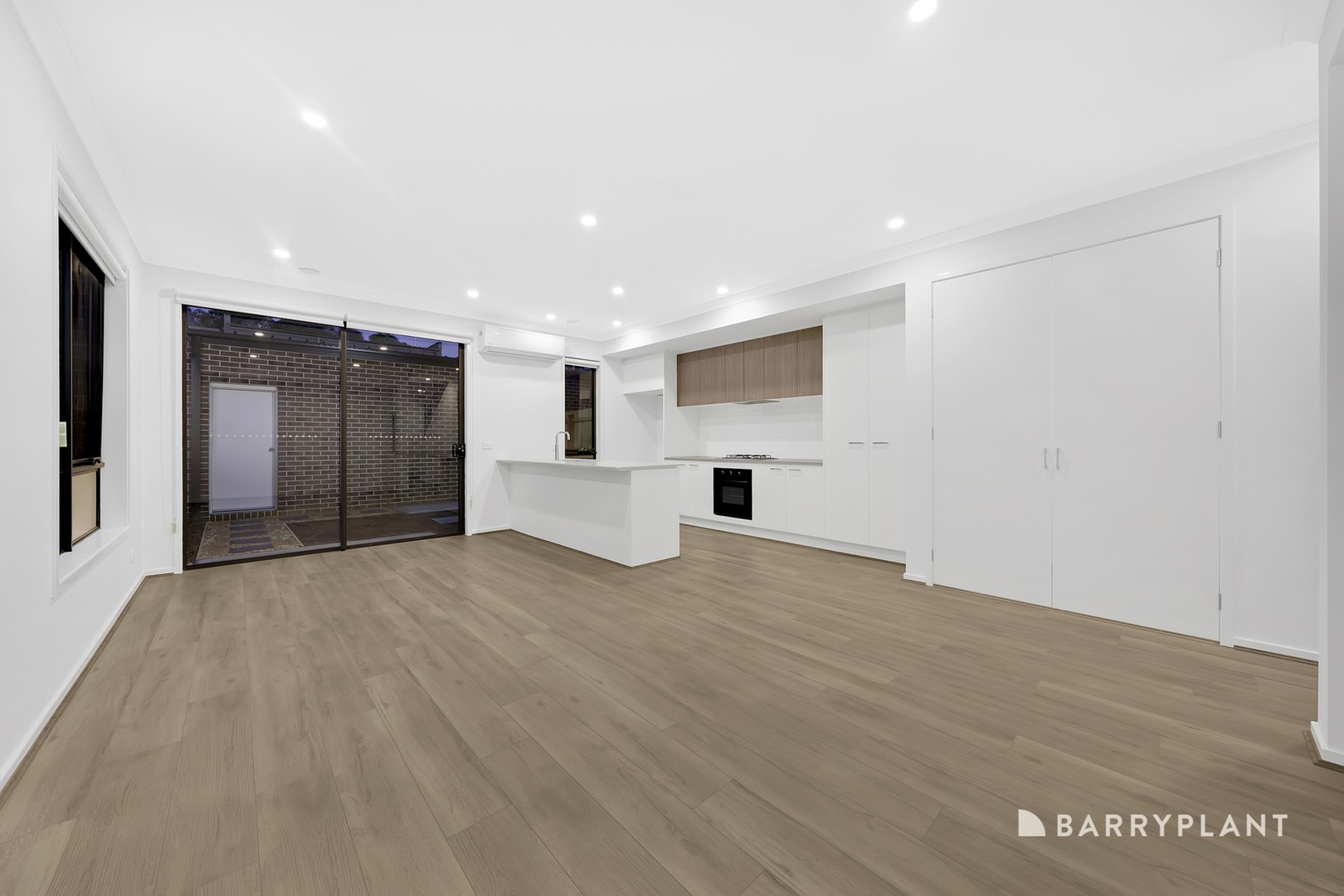 24 Wanderer Circuit, Wollert, VIC 3750, Wollert - Thumbnail 7