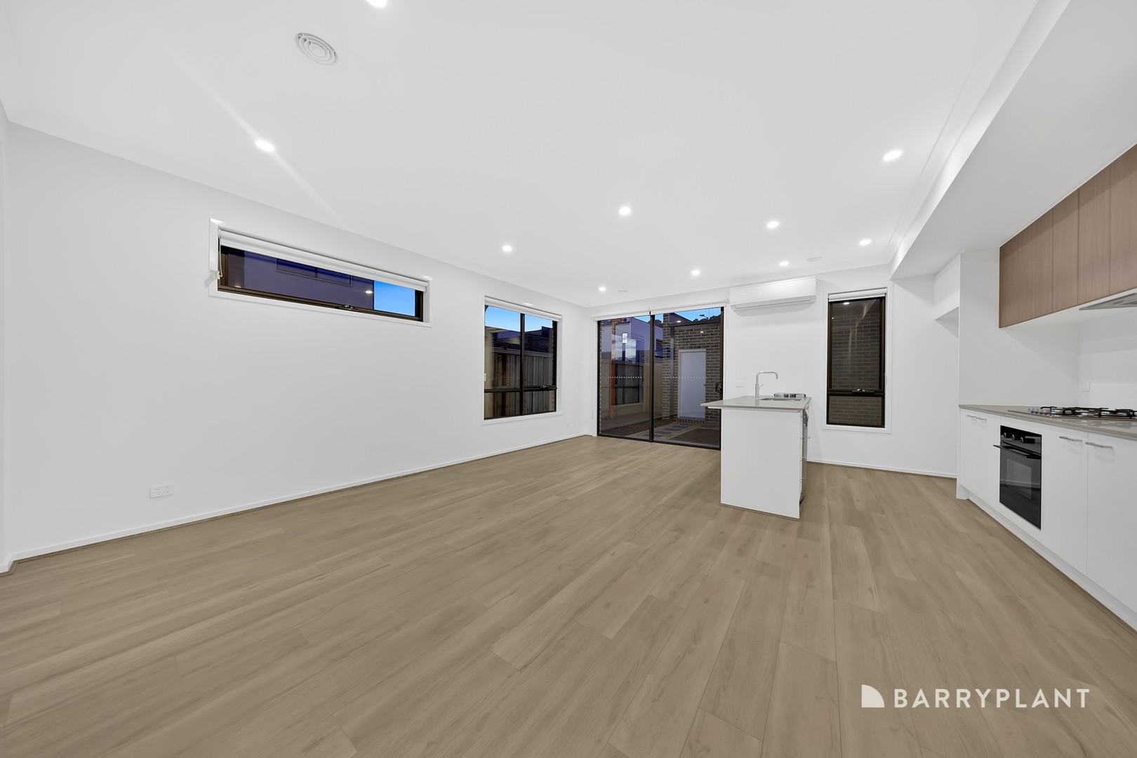 24 Wanderer Circuit, Wollert, VIC 3750, Wollert - Thumbnail 8