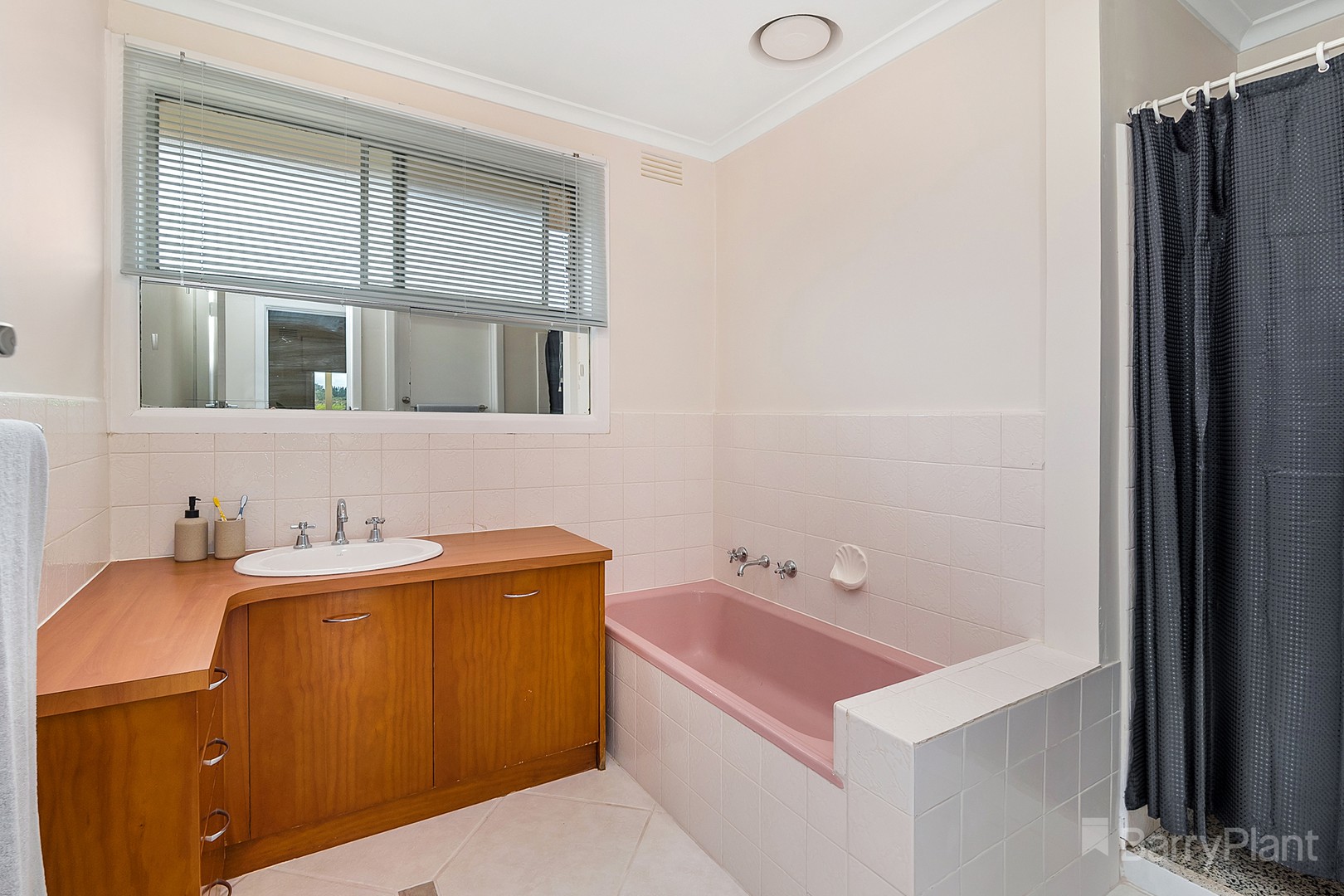24 Wandong Avenue, Wandong, VIC 3758, Wandong - Thumbnail 8
