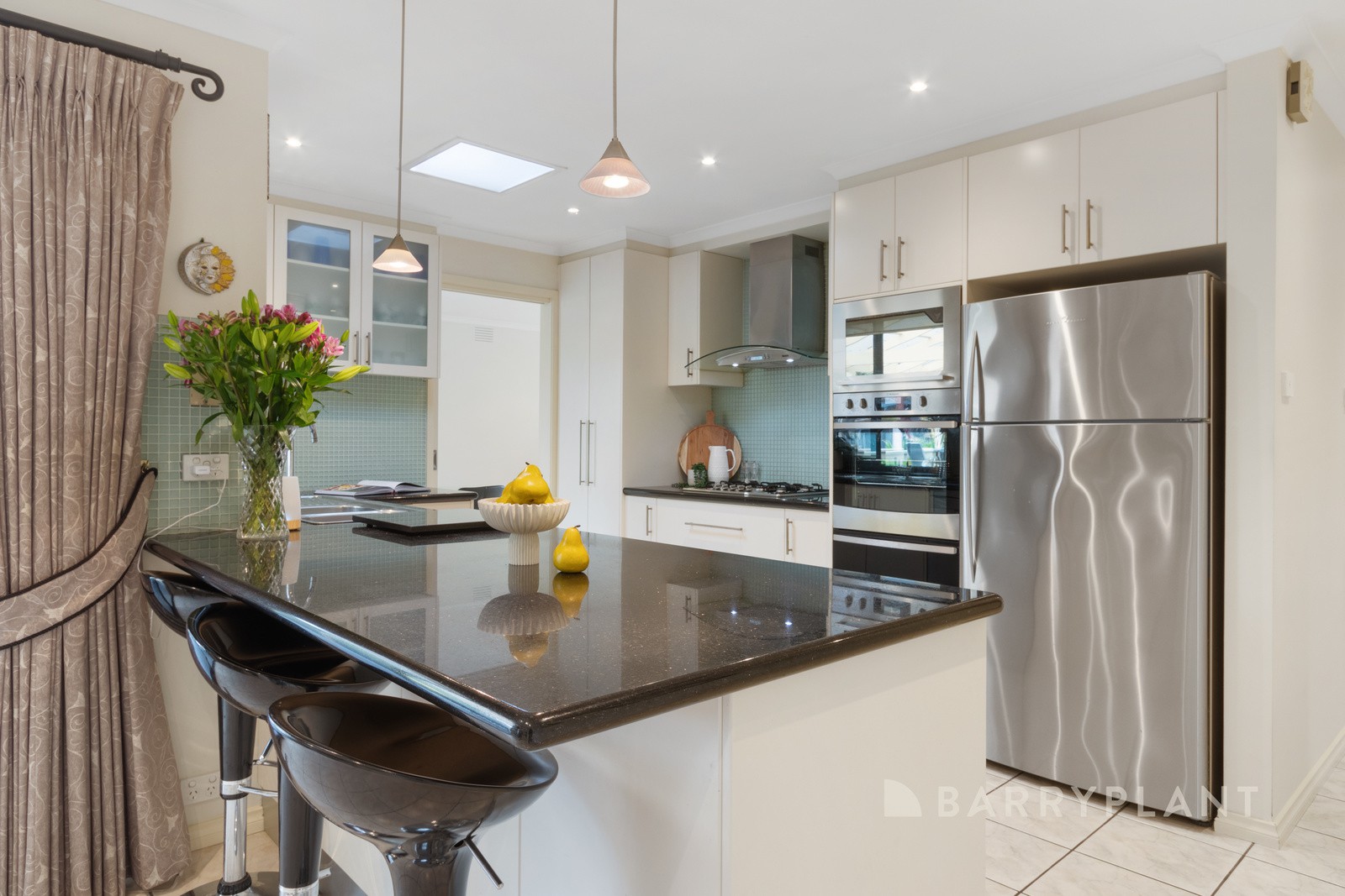 24 Watsons Road, Glen Waverley, VIC 3150, Glen Waverley - Thumbnail 4