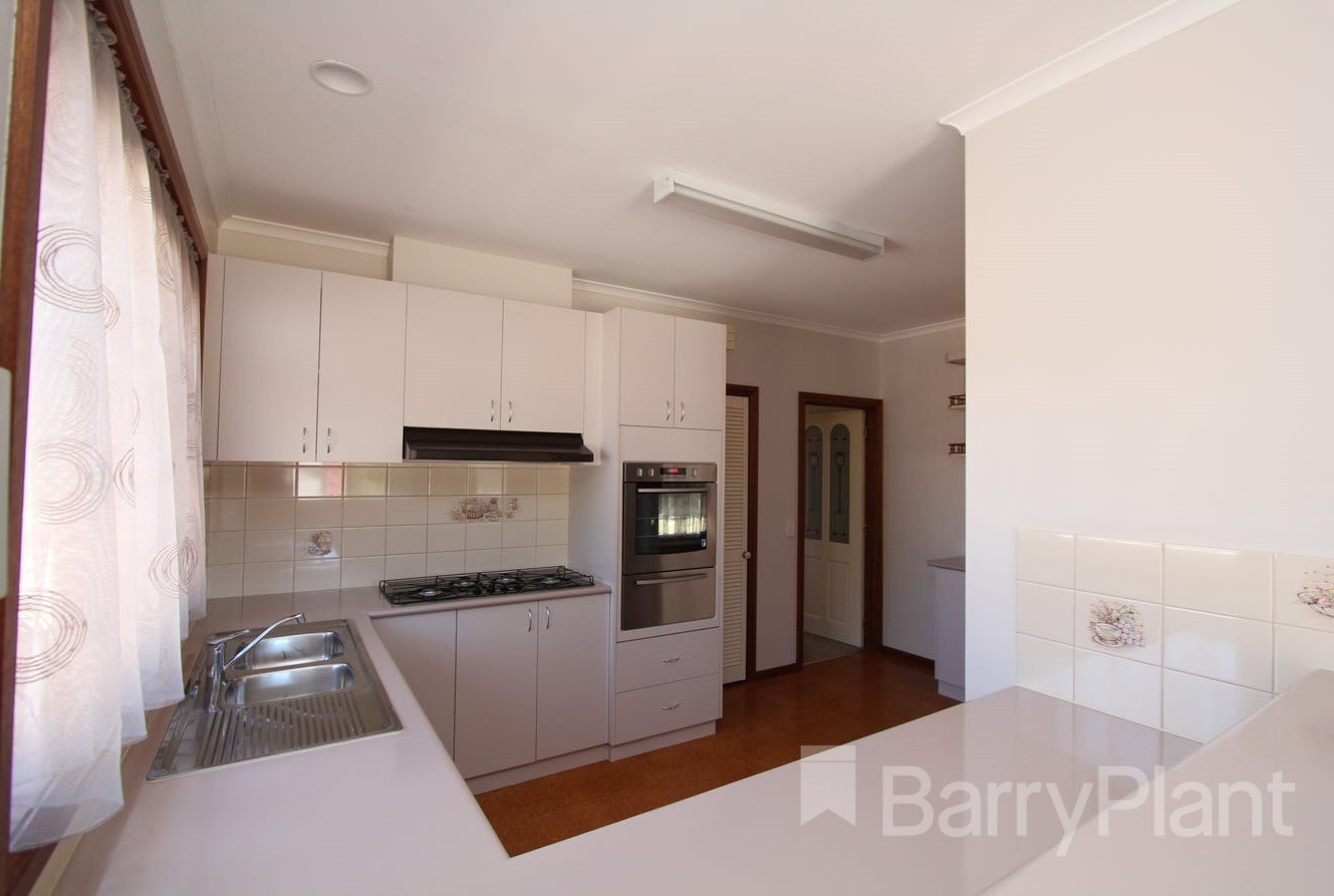 24 Wattletree Drive, Mount Helen, VIC 3350, Mount Helen - Thumbnail 3