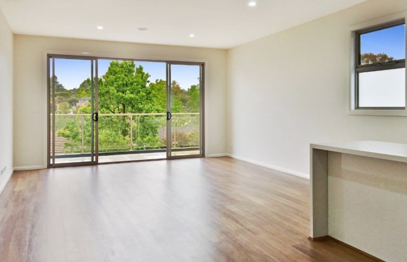 24 Winton Street, Burwood, VIC 3125, Burwood - Thumbnail 3