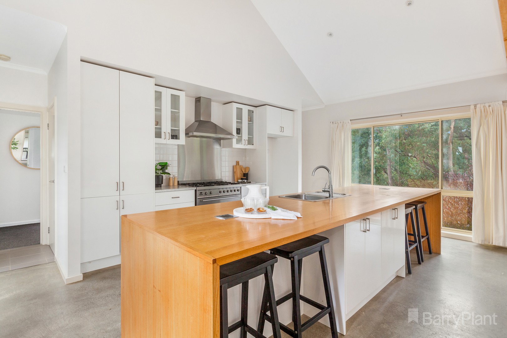 24 Wombat Avenue, Heathcote Junction, VIC 3758, Heathcote Junction - Thumbnail 3