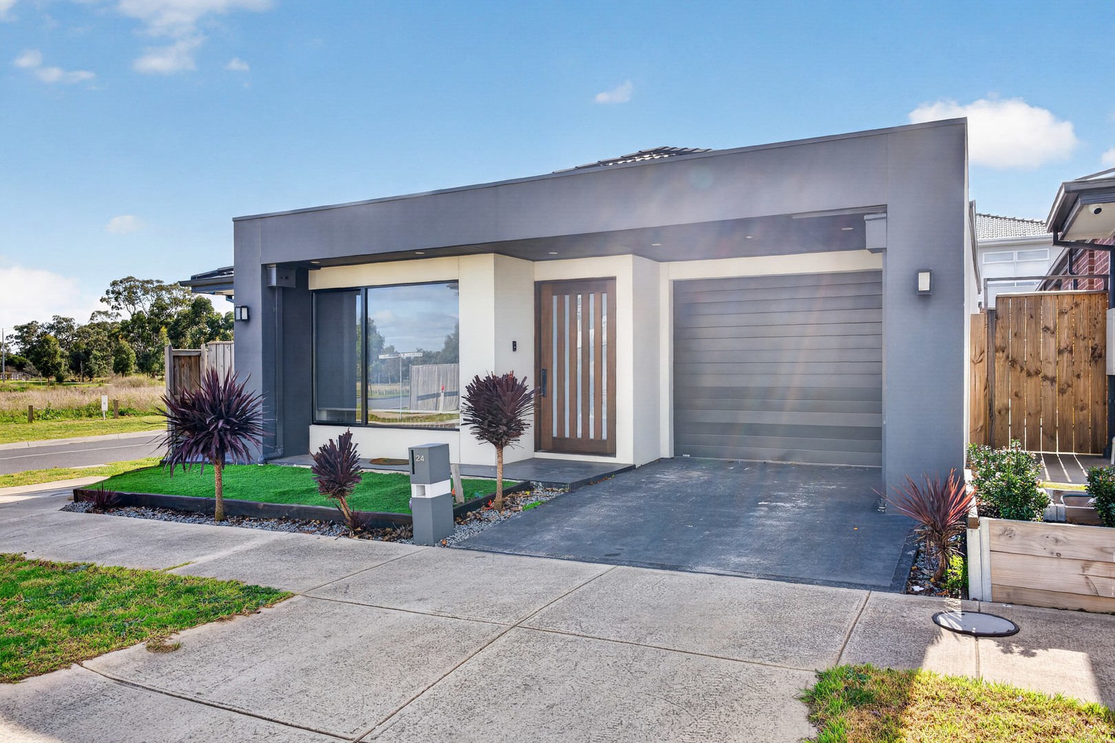 24 Woodman Circuit, Wollert, VIC 3750 - Thumbnail 2 - 06/08/2026