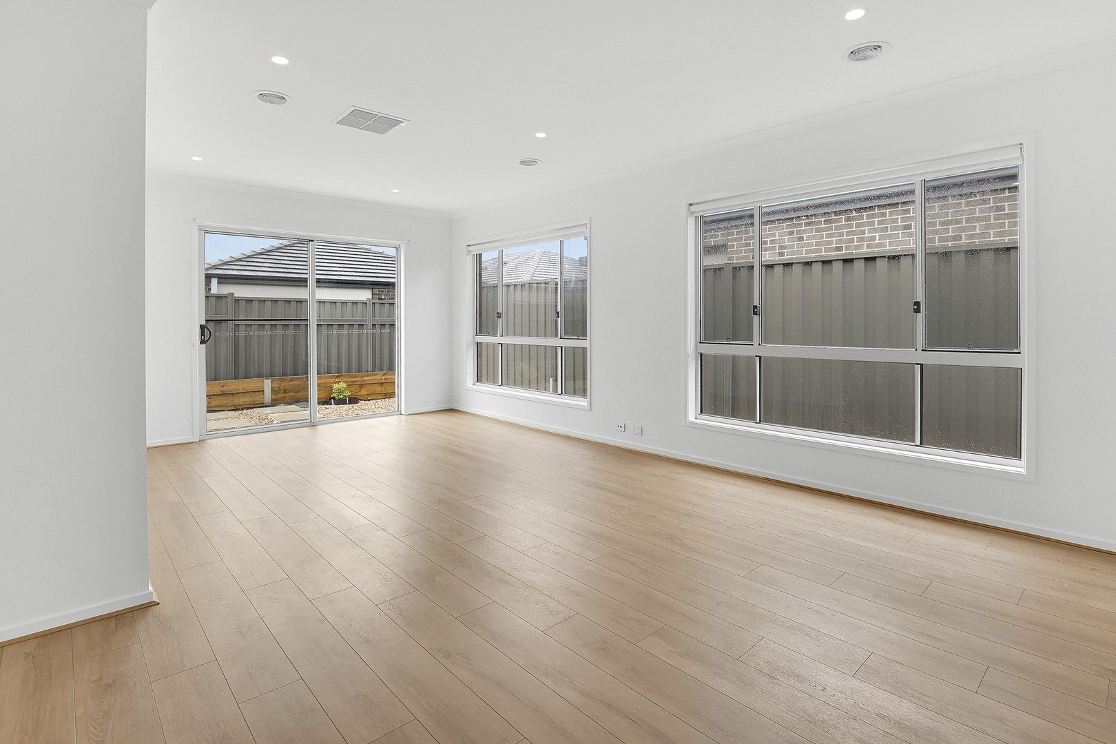 24 Yorkville Road, Kalkallo, VIC 3064, Kalkallo - Thumbnail 5