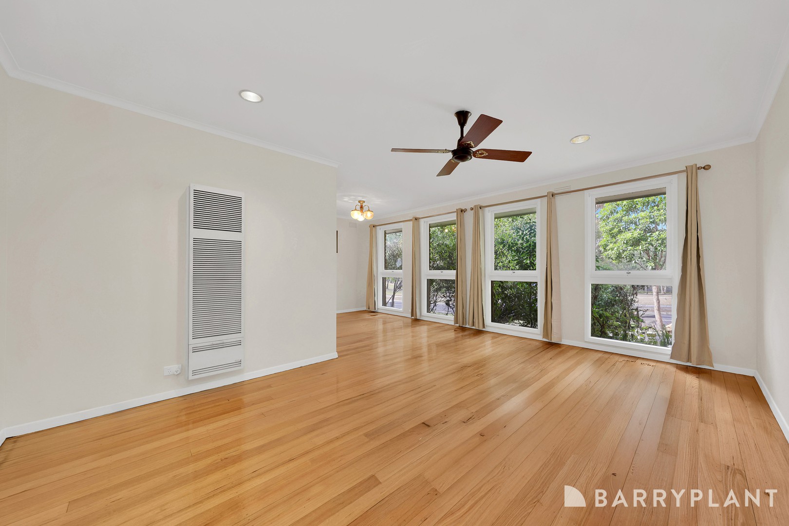 241 Greenwood Drive, Bundoora, VIC 3083 - Thumbnail 2 - 25/03/2026