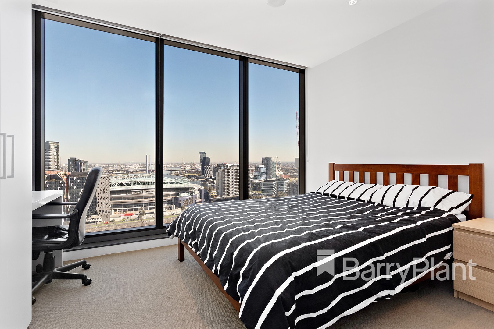 2411/639 Lonsdale Street, Melbourne, VIC 3000, Melbourne - Thumbnail 4
