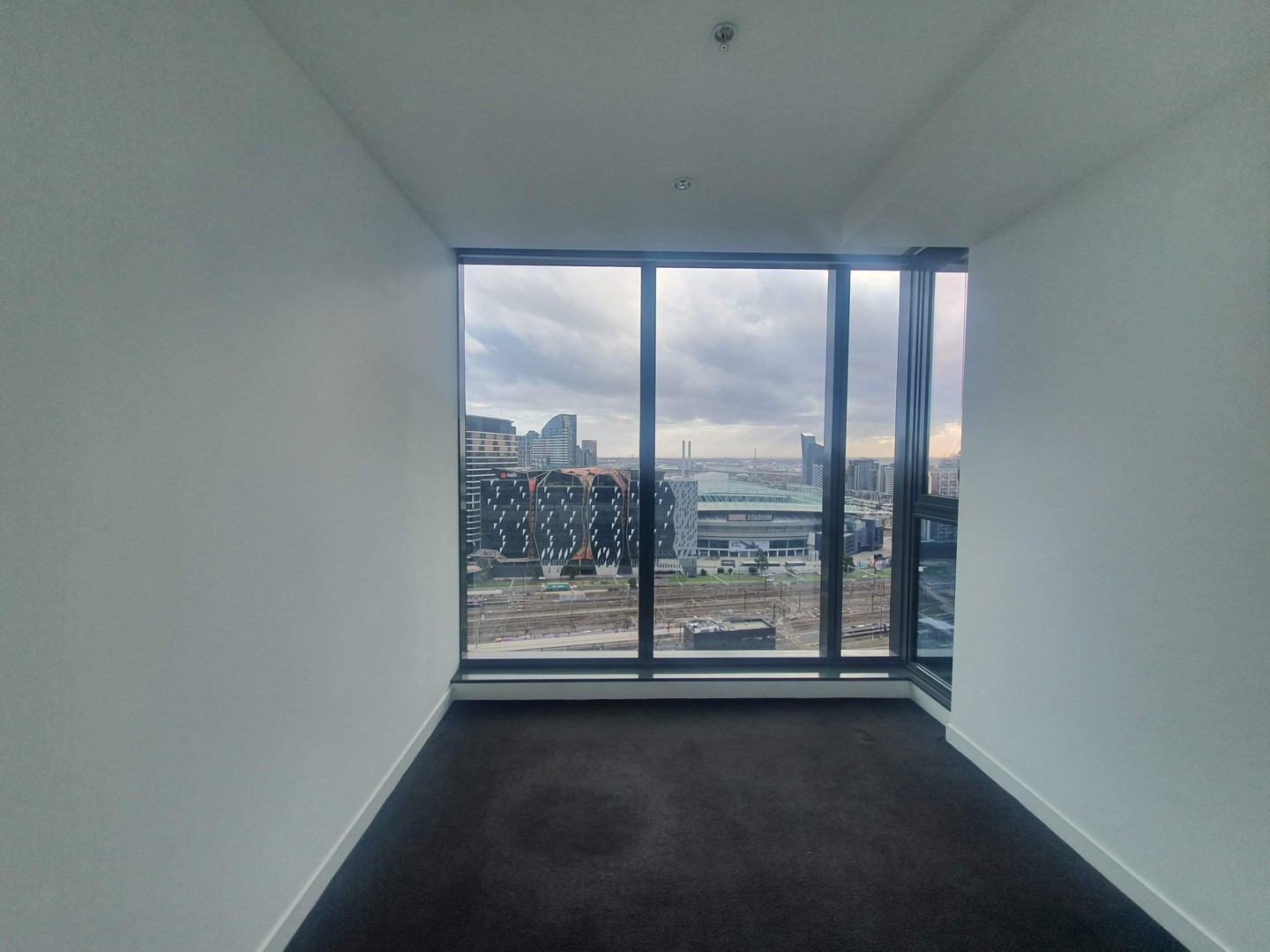 2412/220 Spencer Street, Melbourne, VIC 3000, Melbourne - Thumbnail 5