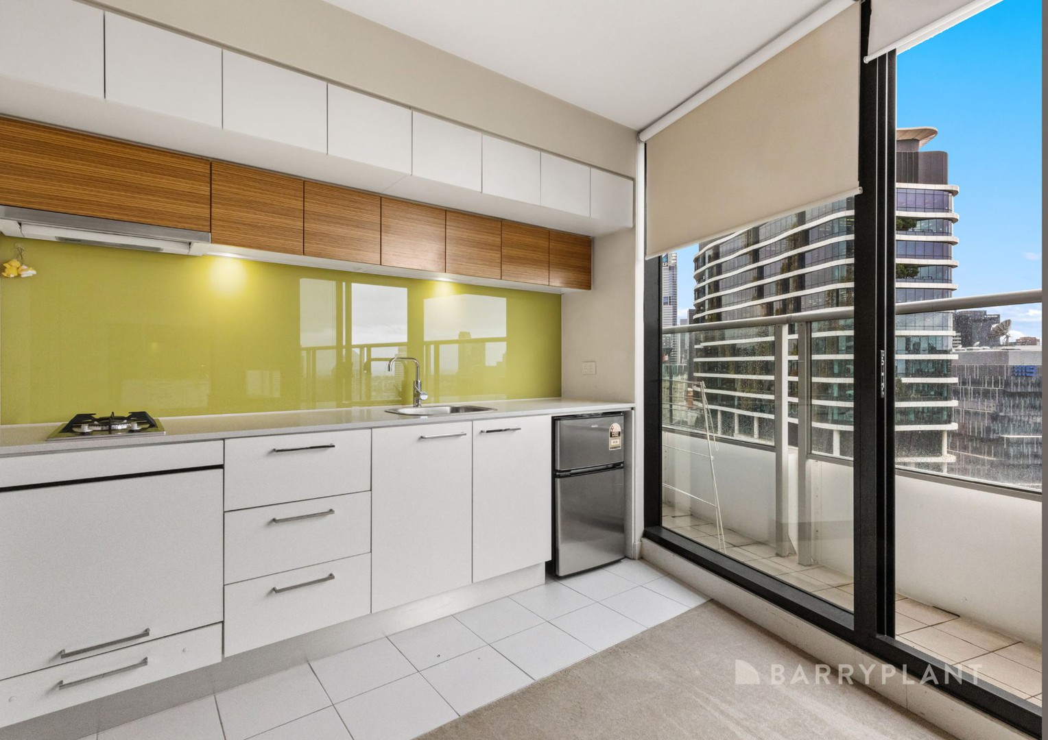 2412B/100 Harbour Esplanade, Docklands, VIC 3008, Docklands - Thumbnail 3