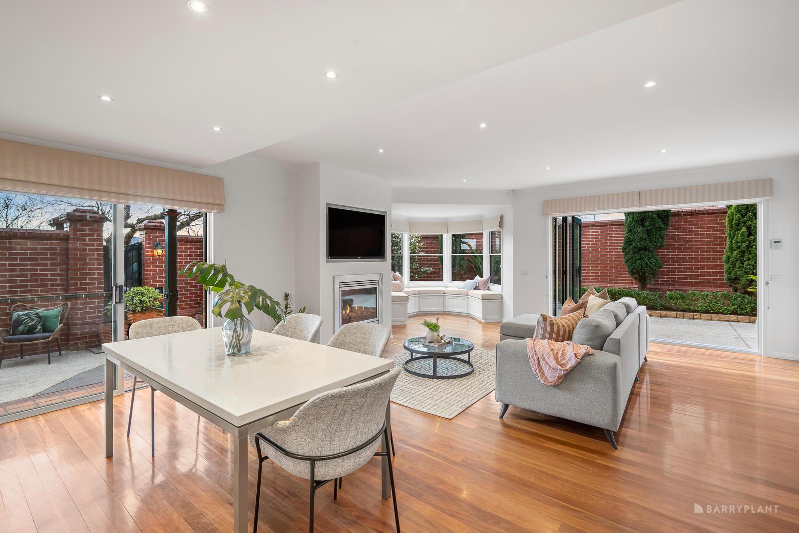 242 Blackburn Road, Doncaster East, VIC 3109, Doncaster East - Thumbnail 2