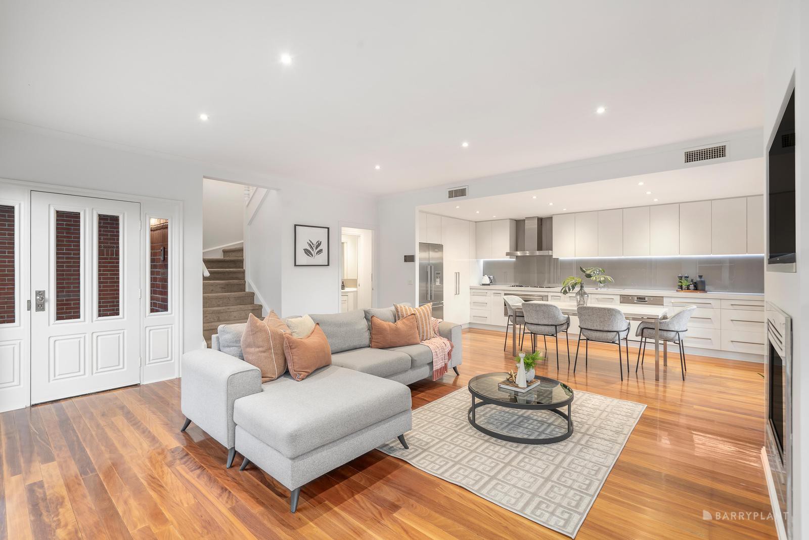 242 Blackburn Road, Doncaster East, VIC 3109, Doncaster East - Thumbnail 3