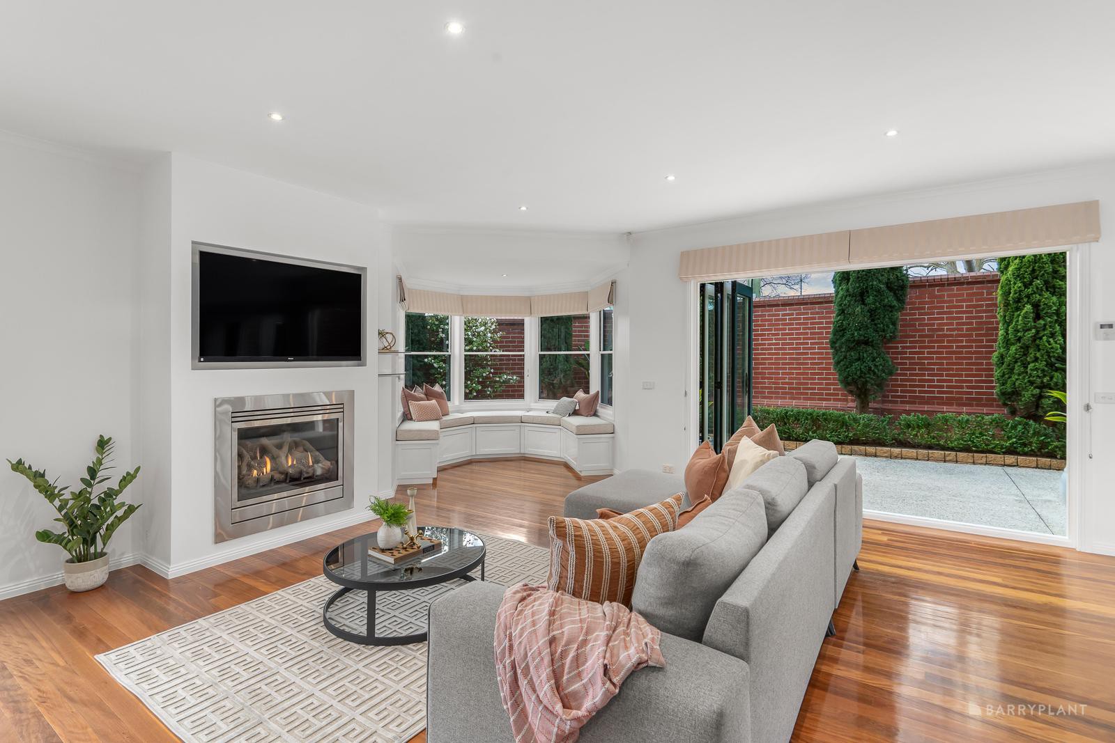 242 Blackburn Road, Doncaster East, VIC 3109, Doncaster East - Thumbnail 5