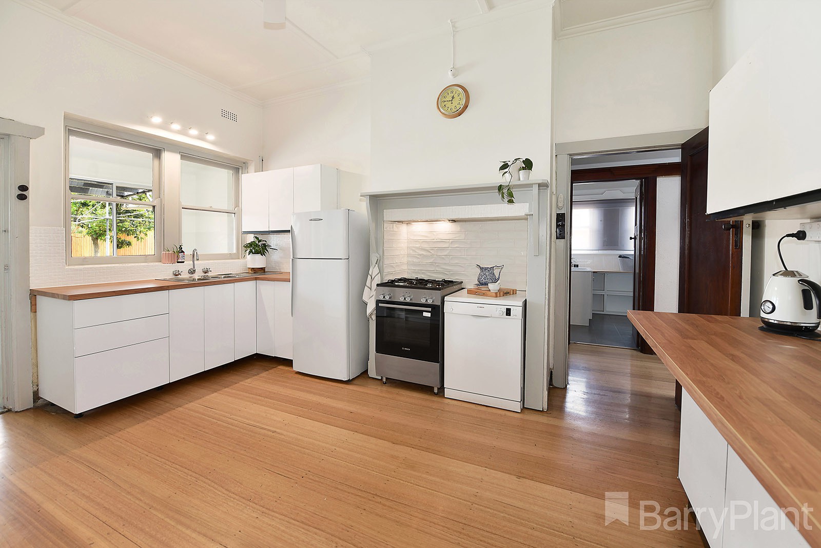 243 Gilbert Road, Preston, VIC 3072, Preston - Thumbnail 4
