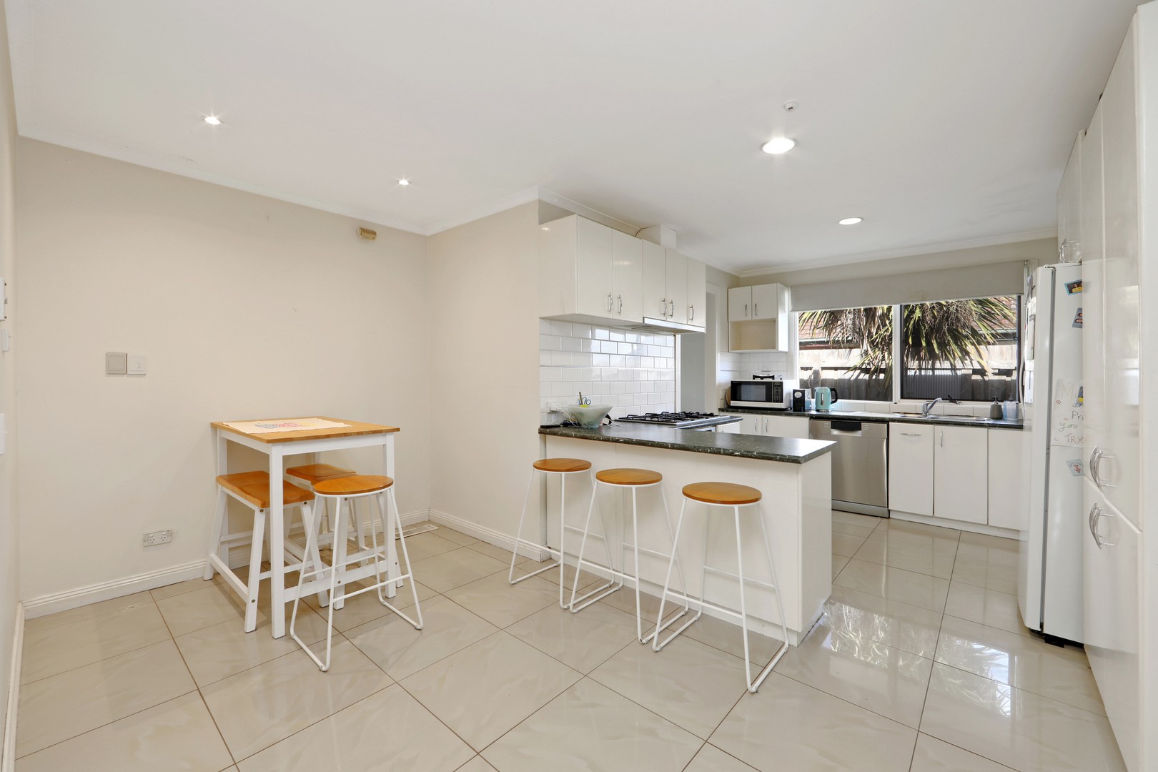 246 Dandelion Drive, Rowville, VIC 3178, Rowville - Thumbnail 6