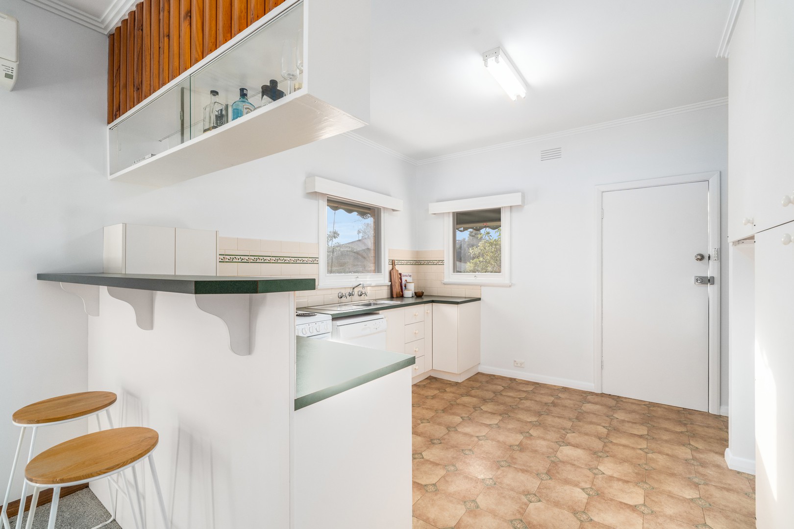 246 Mt Pleasant Road, Highton, VIC 3216, Highton - Thumbnail 7