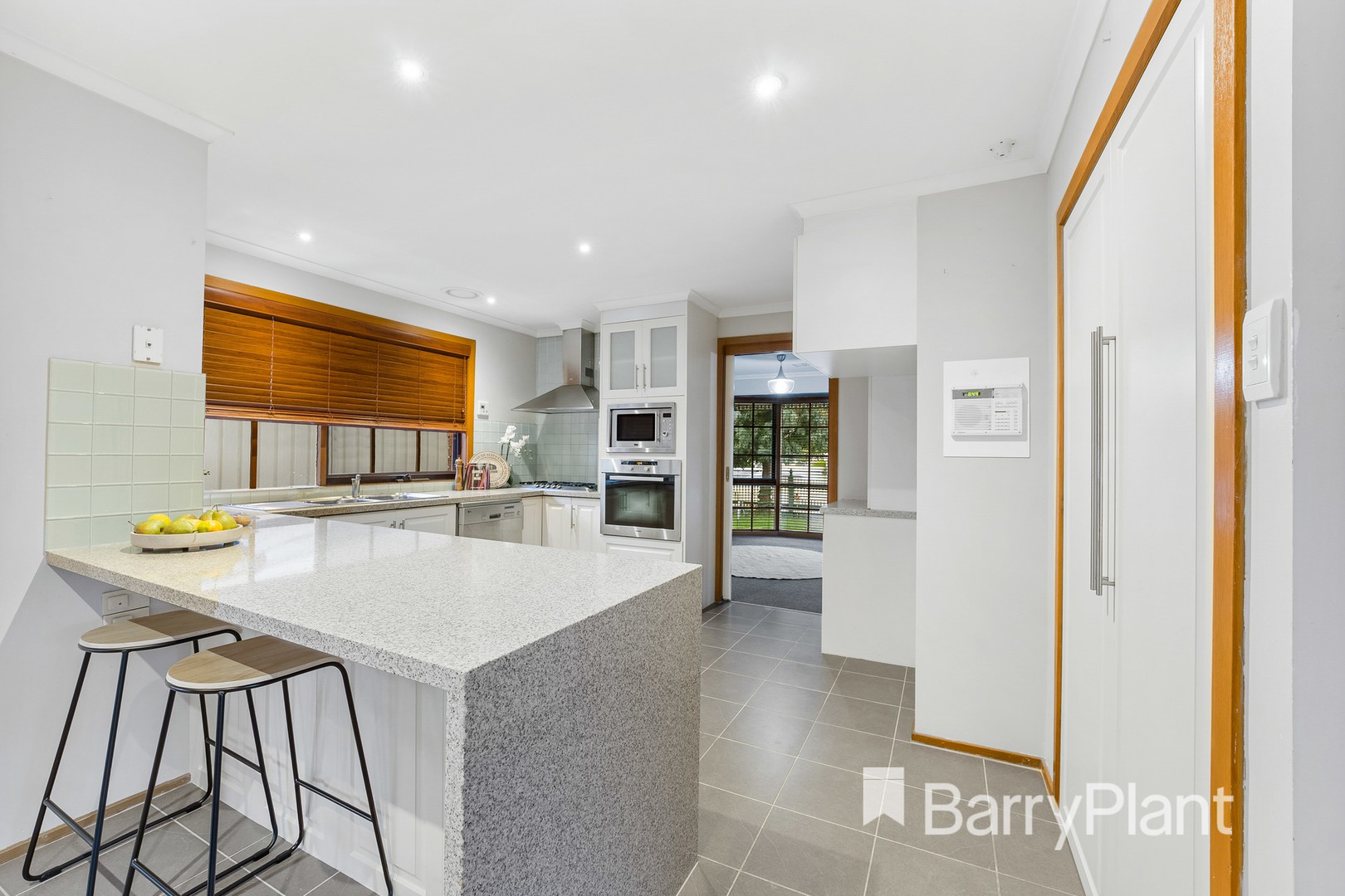 247 Sunshine Avenue, St Albans, VIC 3021, St Albans - Thumbnail 6
