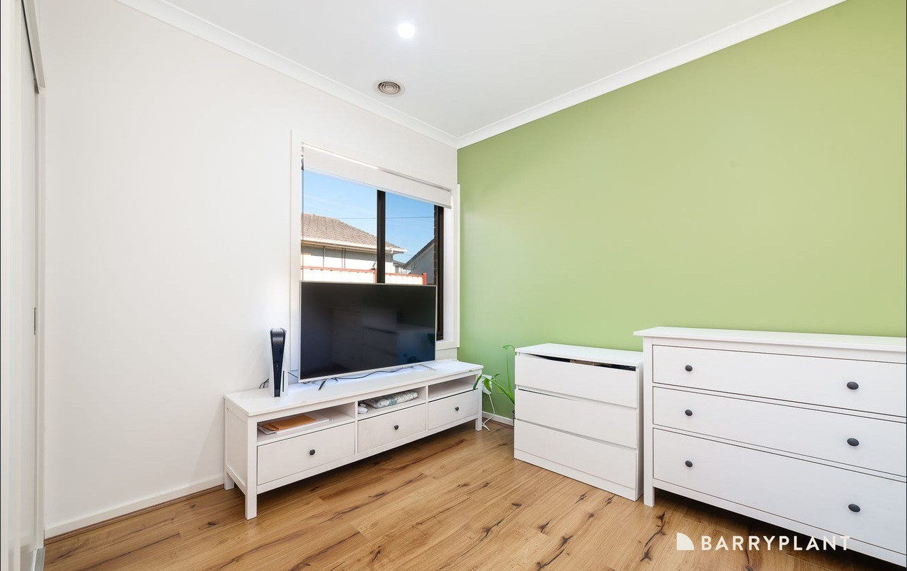 24A Benalla Street, Dallas, VIC 3047, Dallas - Thumbnail 6