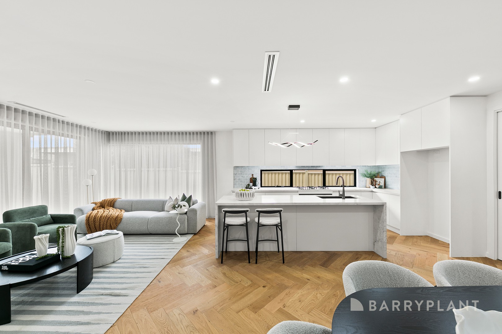 24A Summit Avenue, Oak Park, VIC 3046, Oak Park - Thumbnail 3