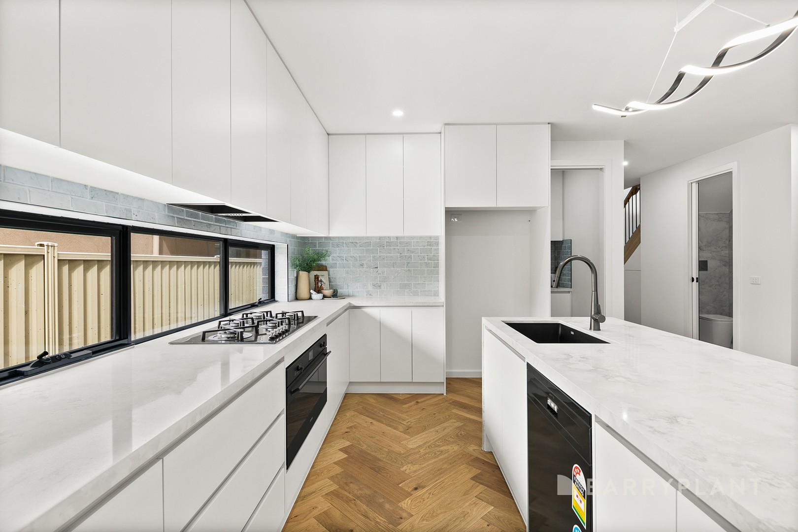 24A Summit Avenue, Oak Park, VIC 3046, Oak Park - Thumbnail 4