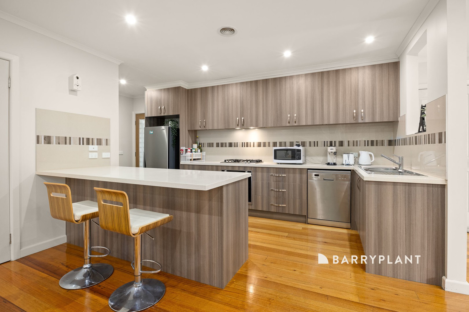 24A Sweeney Drive, Narre Warren, VIC 3805, Narre Warren - Thumbnail 4