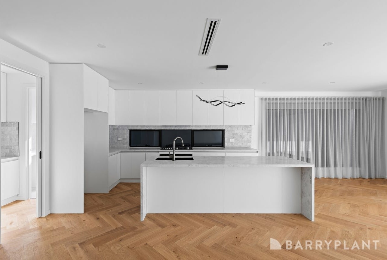 24B Summit Avenue, Oak Park, VIC 3046 - Thumbnail 2 - 28/09/2026