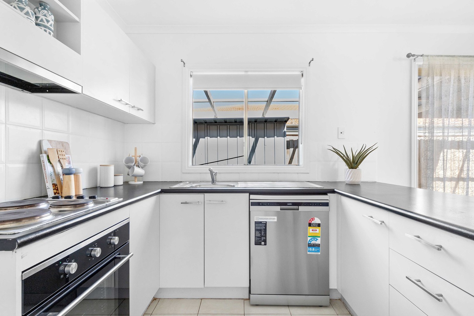 25/110 Delbridge Drive, Sydenham, VIC 3037, Sydenham - Thumbnail 6