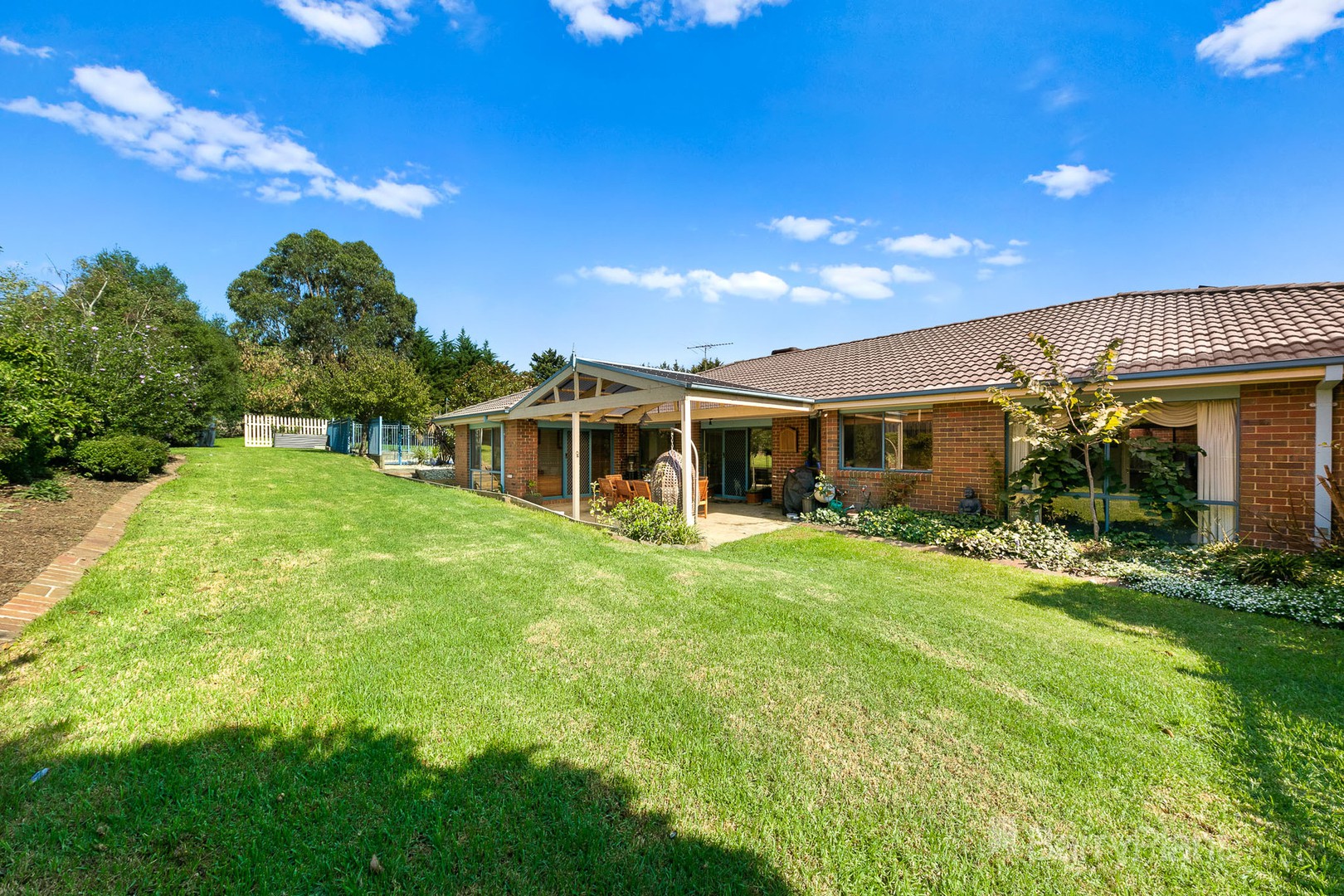 25-27 Brookvale Close, Beaconsfield, VIC 3807, Beaconsfield - Thumbnail 2