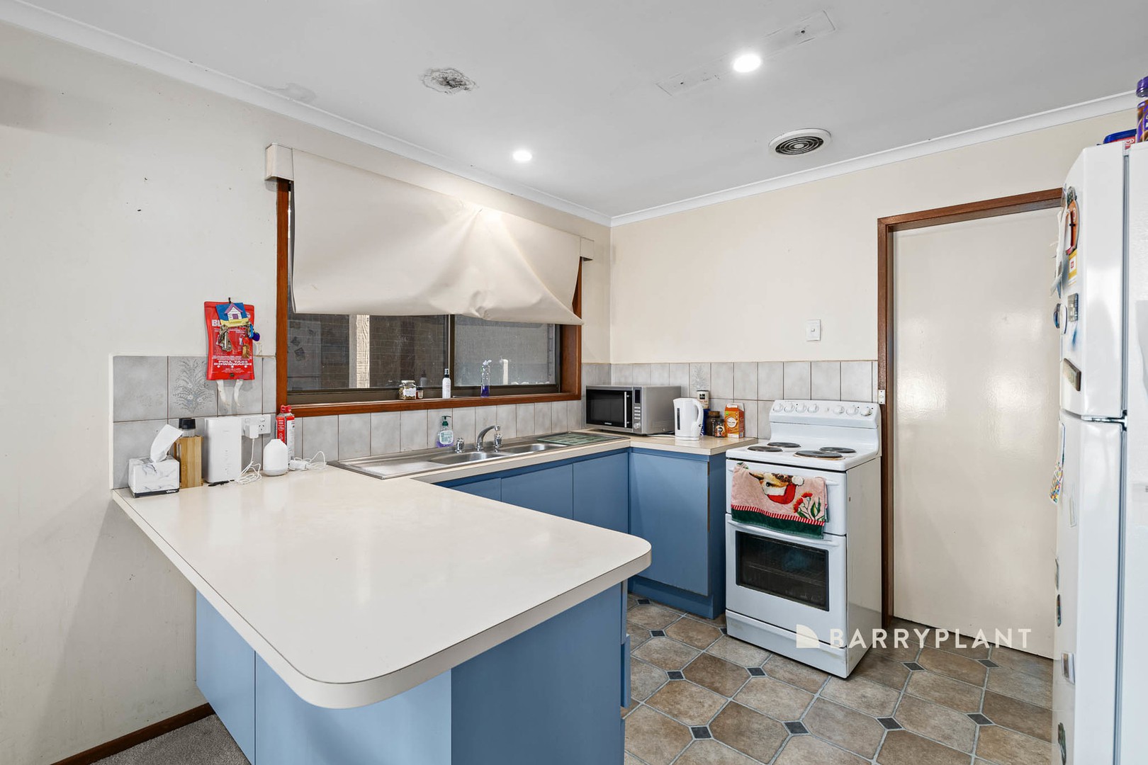 25 Ahern Road, Pakenham, VIC 3810, Pakenham - Thumbnail 4