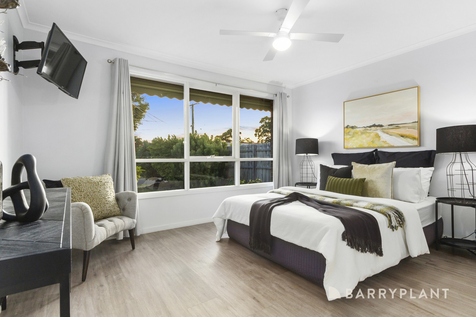 25 Aisbett Avenue, Wantirna South, VIC 3152 - Thumbnail 2 - 05/11/2025