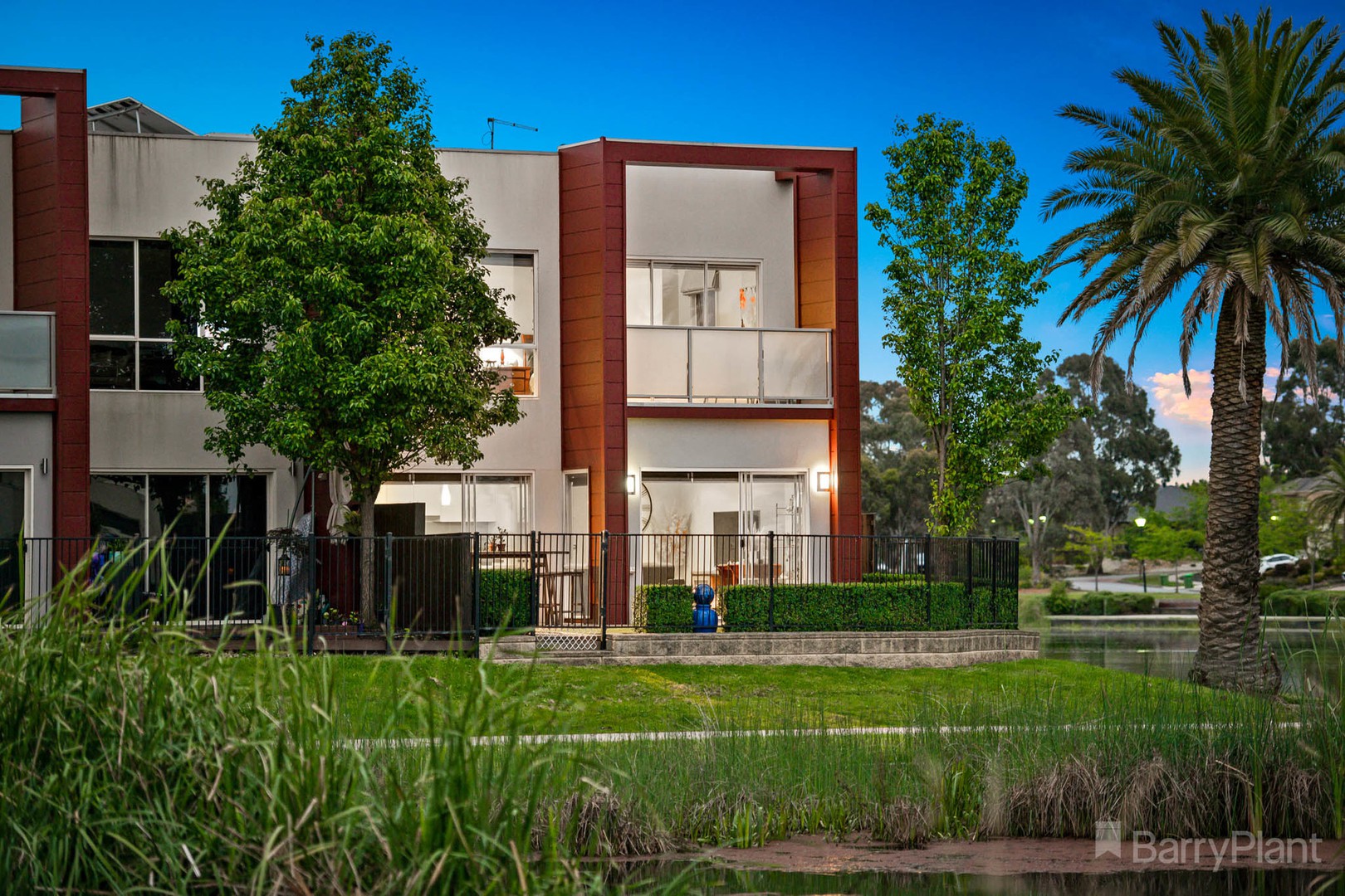 25 Albatross DrivePakenham, VIC 3810, Pakenham - Thumbnail 2