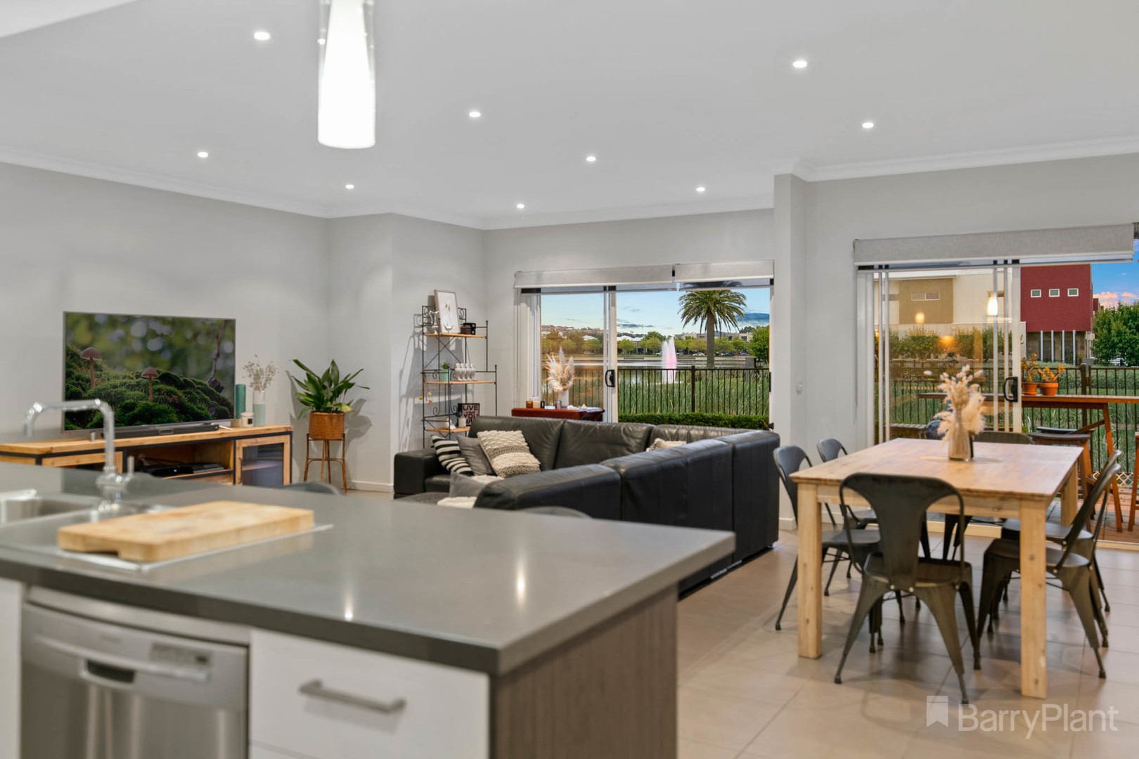 25 Albatross DrivePakenham, VIC 3810, Pakenham - Thumbnail 5
