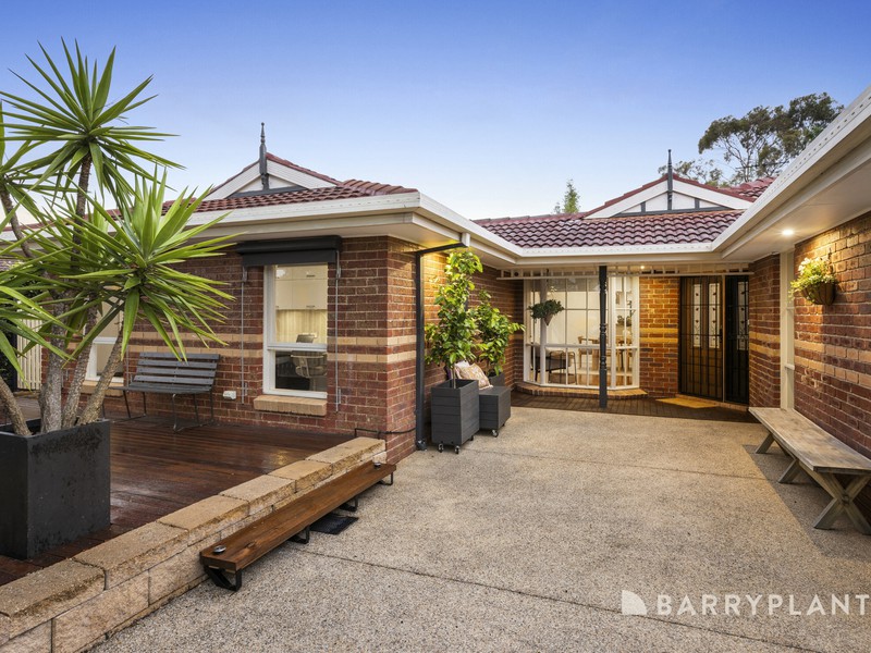 25 Applewood Drive, Knoxfield, VIC 3180 - Image - 18/11/2025