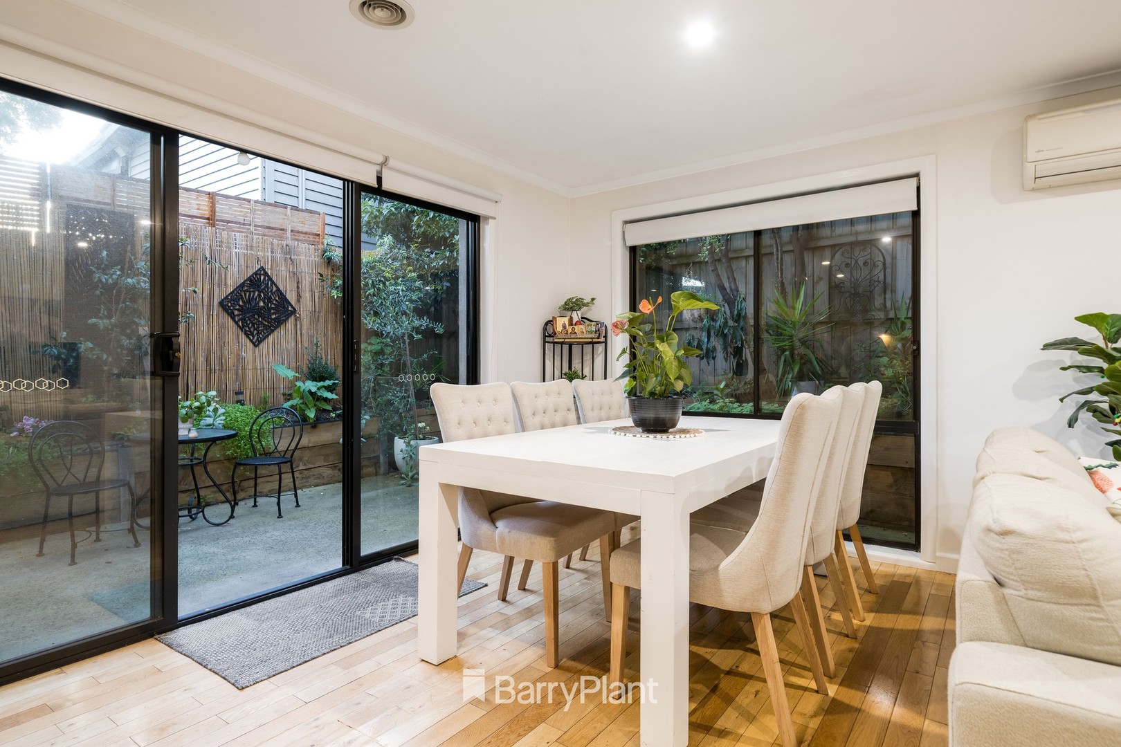 25 Arkana Avenue, Highton, VIC 3216, Highton - Thumbnail 6