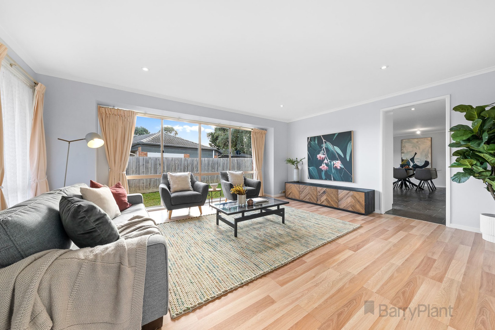 25 Ashfield Drive, Berwick, VIC 3806, Berwick - Thumbnail 2