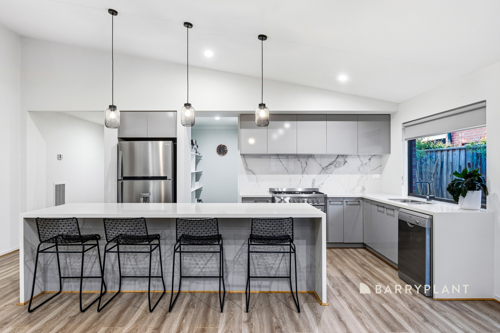 25 Atherton Avenue, Officer South, VIC 3809 - Thumbnail 2 - 16/10/2025