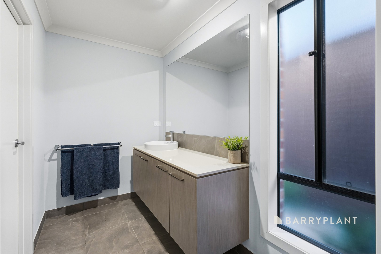 25 Atherton Avenue, Officer South, VIC 3809, Officer South - Thumbnail 8