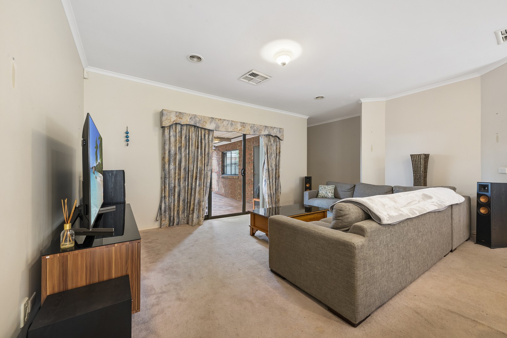 25 Berthon Crescent, Hillside, VIC 3037, Hillside - Thumbnail 5