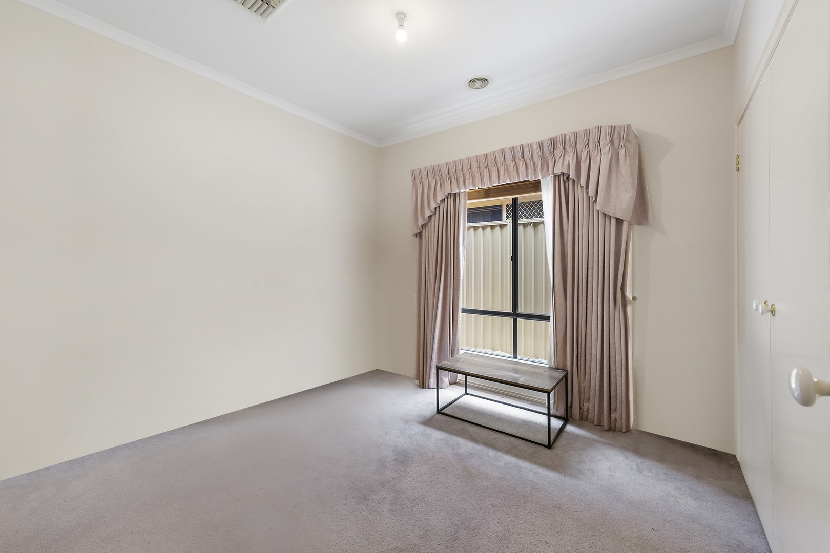 25 Berthon Crescent, Hillside, VIC 3037, Hillside - Thumbnail 8